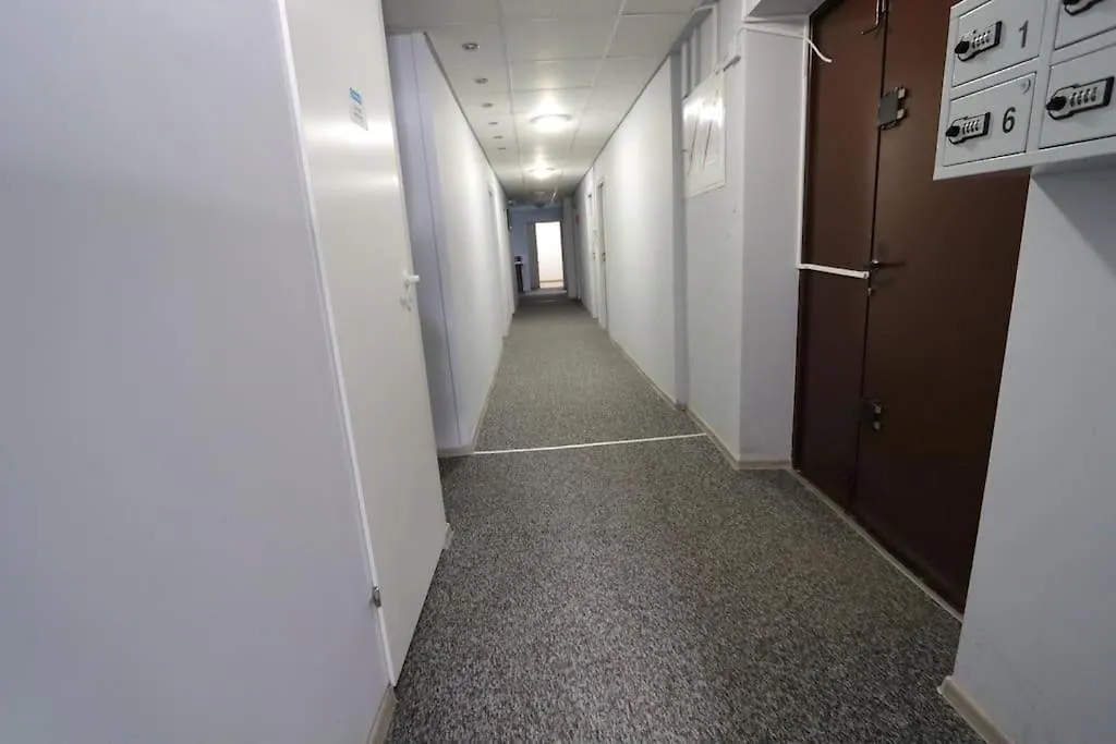 Fantastic Waw - M3 Room 6 Warsaw 0*,