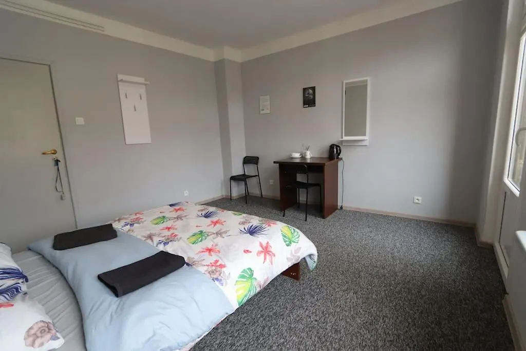 Fantastic Waw - M3 Room 6 Warsaw 0*,  Poland